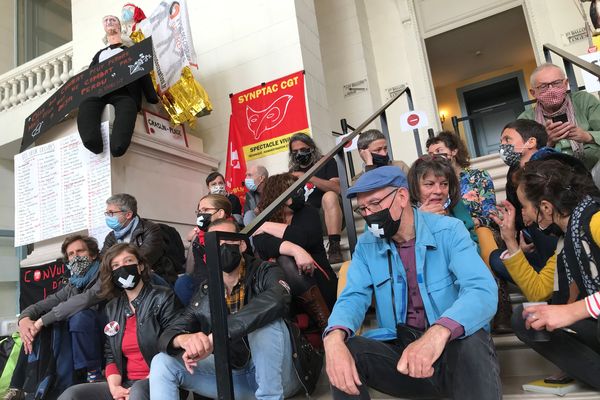 Occupation du théâtre Graslin le 27 mai 2021 à Nantes.