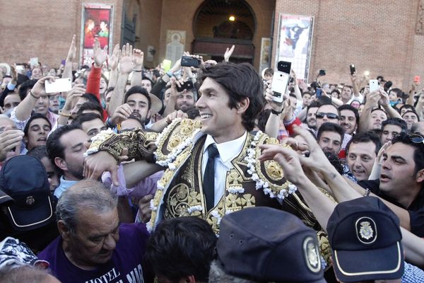 La quatrième Grande Porte de Las Ventas pour Sébastien Castella. C'était hier à Madrid.