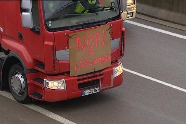 Poids lourds contre l'écotaxe