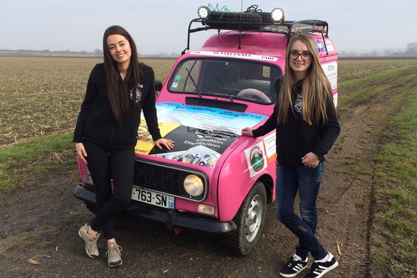 Sandy et Erika, deux jeunes étudiantes de l'Allier partent à l'aventure pour la 20ème édition du 4L Trophy. Elles font la fierté de leur petit village de Broût-Vernet. Départ prévu le 16 février.