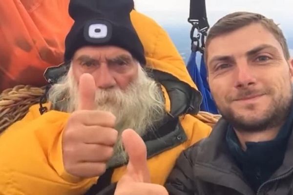 Hervé Moine père et fils en plein vol