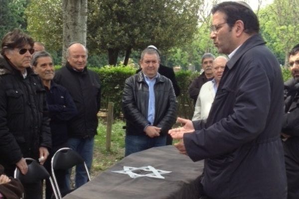 Les obsèques d'Henri Tibi au cimetière de Pantin