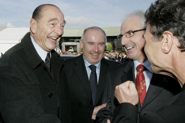 L'ancien président de la République en 2006 au salon de l'élevage de Cournon-d'Auvergne (Puy-de-Dôme).