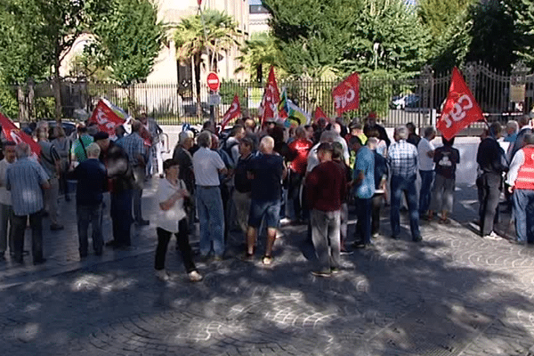 Les retraités manifestent pour la revalorisation de leur pouvoir d'achat