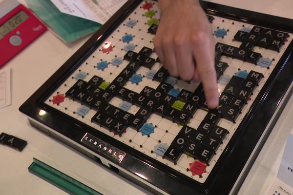 Lors des championnats de France de scrabble à PLérin dans les Côtes d'armor pendant les week-end de Pâques 2024.