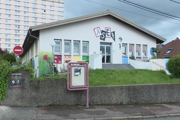 L’Association sportive et d’éducation populaire (ASEP) se situe rue Résal dans le quartier Chaprais-Cras-Viotte.