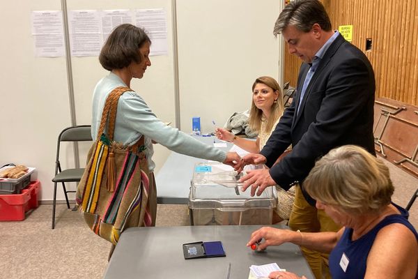 Vote premier tour des législatives à Saint Malo