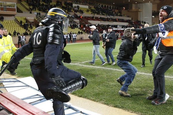 Plus de 3.000 supporters corses avaient fait le déplacement en Principauté, dont 1.800 depuis la Corse.