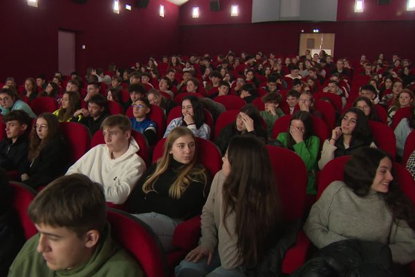 A Terrasson-Lavilledieu, près de 200 lycéens ont assisté à la projection du documentaire "Joséphine Baker, un destin français" de Dominique Eloudy.