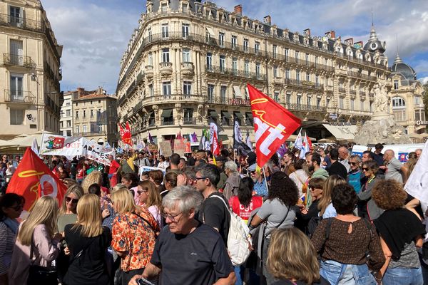 Les organisateurs annoncent la présence de 3000 manifestants à Montpellier.