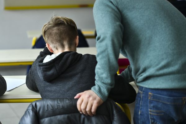 Les enseignants absents ne sont pas tous remplacés. Ce collège du Doubs trouve le temps long. Image d'illustration.