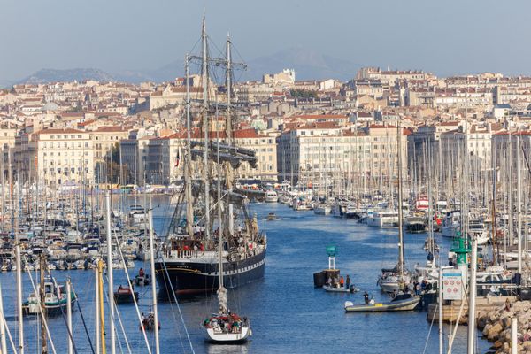 Le 7 octobre 2010, le navire Belem répétait son arrivée à Marseille pour l'arrivée de la flamme olympique le 8 mai 2024.