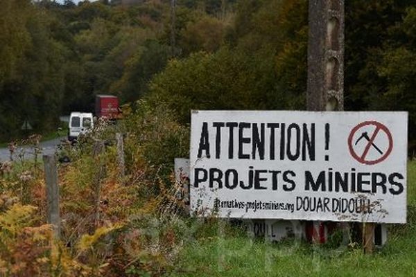 Les projets miniers en centre bretagne  ont provoqué une levée de bouclier chez les riverains.