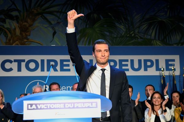 Porte-drapeau pour les européennes du Rassemblement national, Jordan Bardella. 