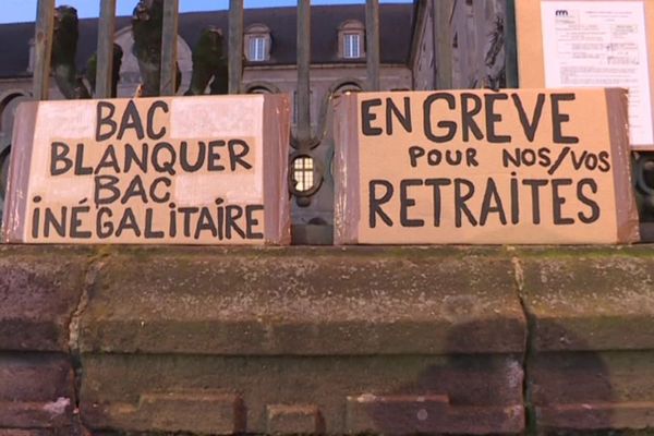 La réforme du baccalauréat suscite de nombreuses oppositions. 