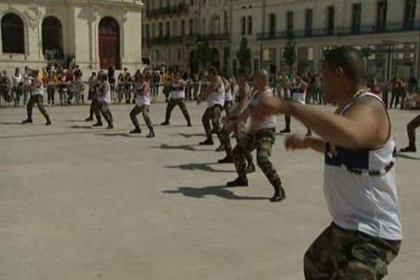 Un haka a été organisée sur la place du Maréchal Leclerc par un régiment de la 9ème brigade d'infanterie de marine