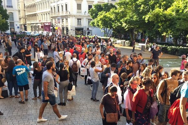 Ce matin, le Théâtre des Célestins de Lyon accueillait les professeurs et CPE stagiaires de l'académie de Lyon qui faisaient leur pré-rentrée - 28/8/18