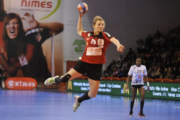 Exploit de Nîmes face à Fleury-Loiret 22-21 en demi-finale de la coupe de France de handball - 25 mars 2015