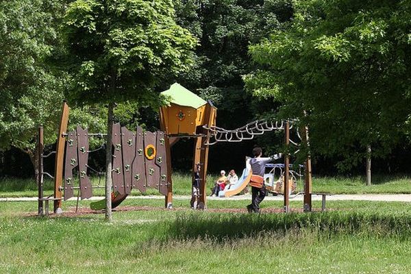 Les nouvelles zones scolaires s'accompagnent aussi d'une redéfinition des périodes de travail et de congé