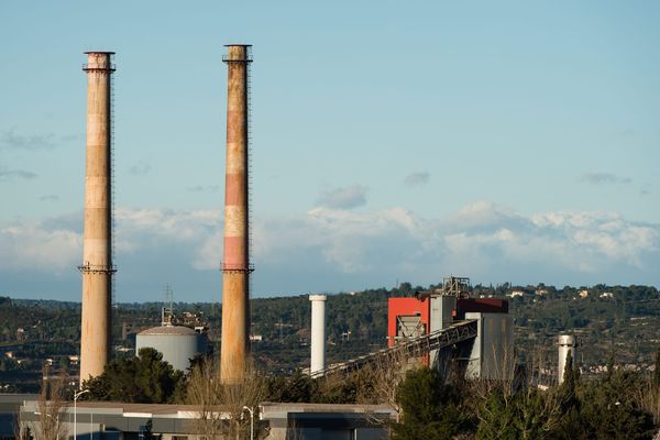 L'usine Altéo à Gardanne Alteo juge irréaliste la date butoir de fin 2019. 
