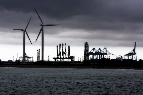 Les terminaux méthaniers de Fos-sur-Mer sont bloqués.