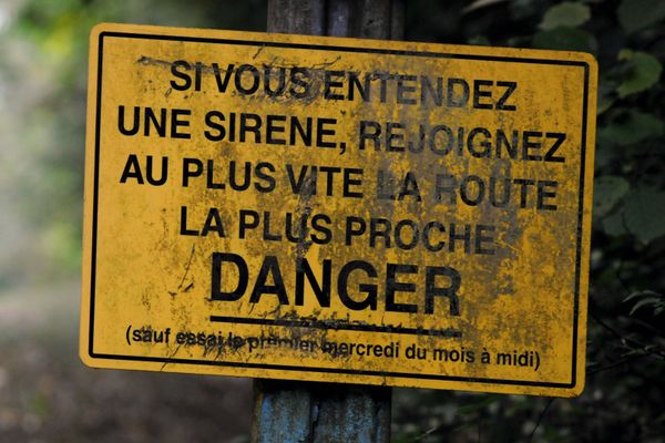 L'installation d'une usine de paracétamol classée comme dangereuse à 3km du cœur de Toulouse, suscite l'inquiétude des riverains.