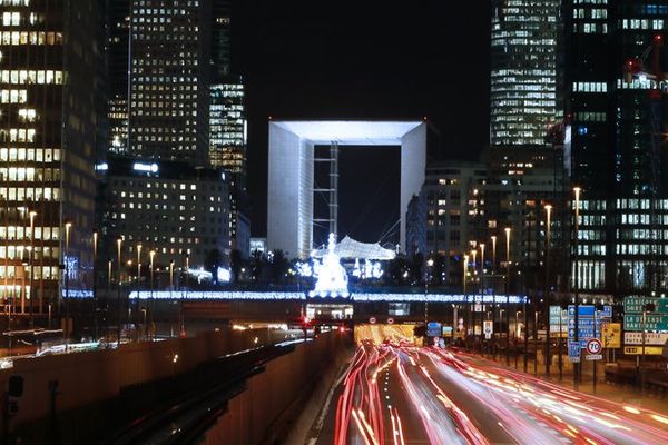 Le quartier de La Défense va-t-il s'éteindre totalement entre 1h et 7h du matin ?