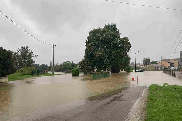 Intemperies Appels A La Prudence Dans Les Ardennes Et La Marne Confrontes Aux Crues Et Pluies Incessantes