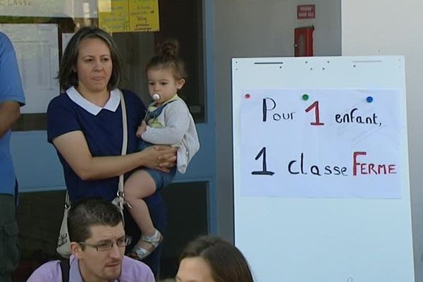 Depuis la rentrée, les parents d'élèves de l'école de la Butte à Besançon se mobilisent