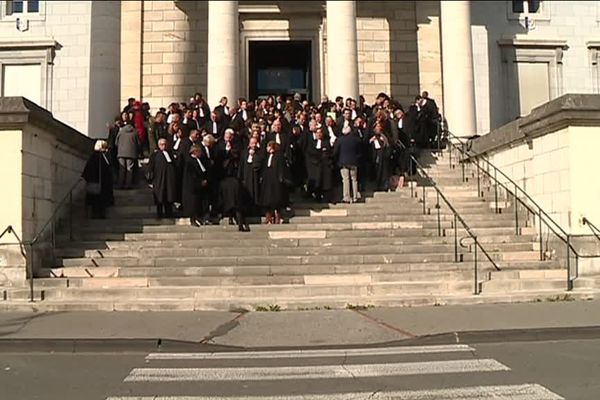 Manifestation des avocats à Pau en mi-novembre 2017. 