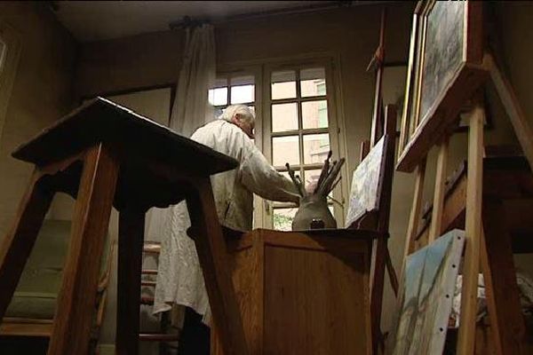 A 91 ans l'artiste Claude Chanteraud a décidé de quitter son atelier de la rue Gaignolle