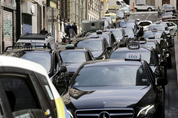 Les taxis marseillais organisent une opération escargot ce lundi 11 décembre.