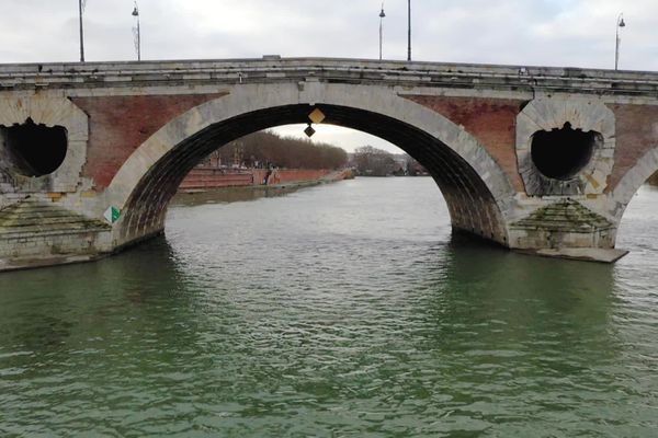 Malgré les pluies de ces dernières semaines, le niveau d'étiage de la Garonne pourrait être bas cet été.