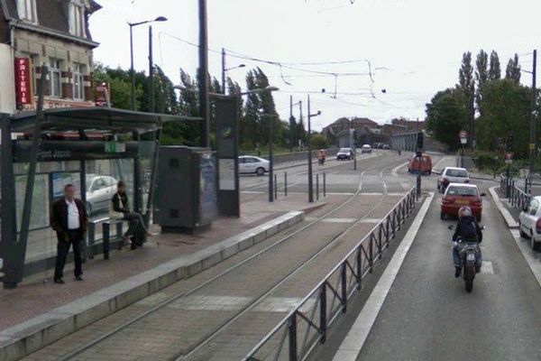 Les faits ont eu lieu sur le pont Jacob à Valenciennes.