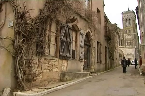 La basilique de Vézelay et les abords du site nécessitent des travaux de restauration et d'aménagement pour obtenir le label "grand site"