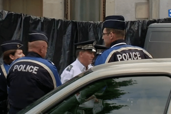 Le 21 avril 2011, les corps d'Agnès de Ligonnès et de ses quatre enfants, abattus par balles, étaient découverts sous la terrasse du pavillon familial à Nantes