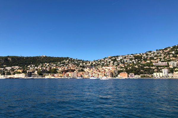 D’importants moyens sont engagés ce 25 mars pour retrouver un apnéiste porté disparu en rade de Villefranche-sur-Mer.