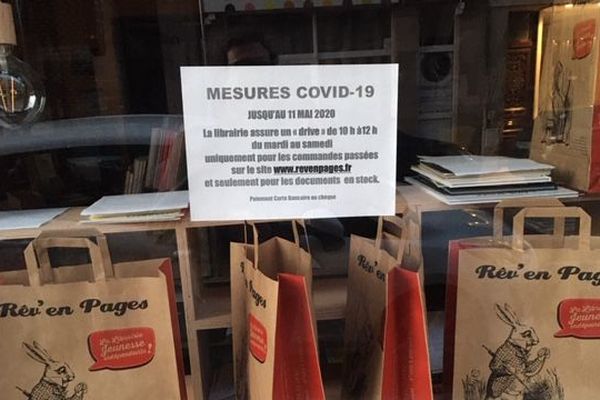 Coronavirus Les Libraires De Limoges Deconfinent Le Livre