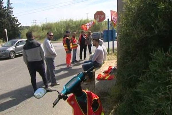 Devant la déchèterie à Martigues