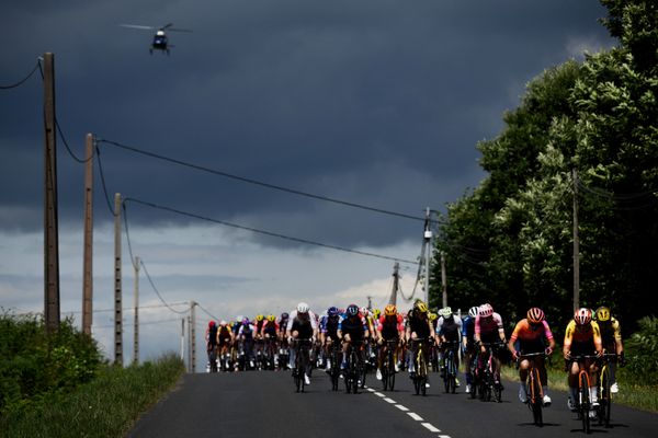 Ce mercredi 10 juillet, le Tour de France arrive dans le Cantal.