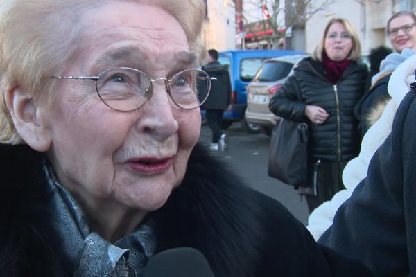 Madeleine Raveaux était l'une des agents de liaison de la résistance dans les départements du Cher et de l'Indre en 1944.