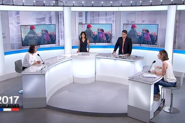 Plateau du débat entre les deux tours des législatives 2017 avec Isabelle Voyer(LREM) et Emmanuelle Ménard(FN) en duel dans la 6ème circonscription de l'Hérault 