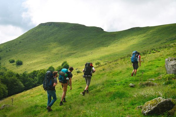 Quatre nouveaux sentiers de randonnée, aux projets plus ou moins avancés, sont prévus dans le Cantal.