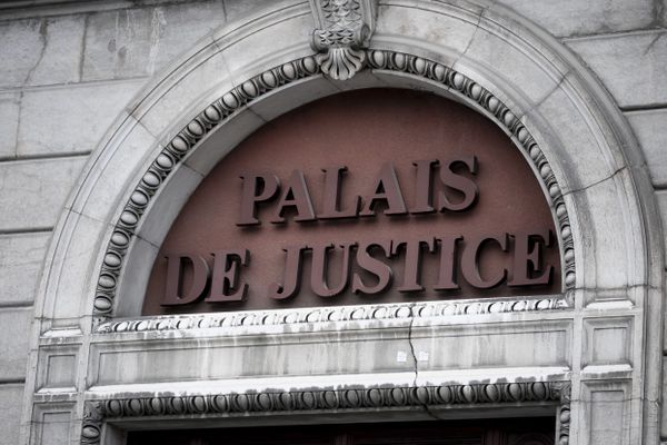 L'accusé avait déjà été condamné à 20 ans de réclusion lors de son procès en première instance à la cour d'assises de Chambéry. 