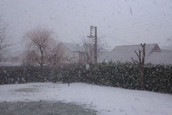 Neige à Raimbeaucourt, ce jeudi matin. 