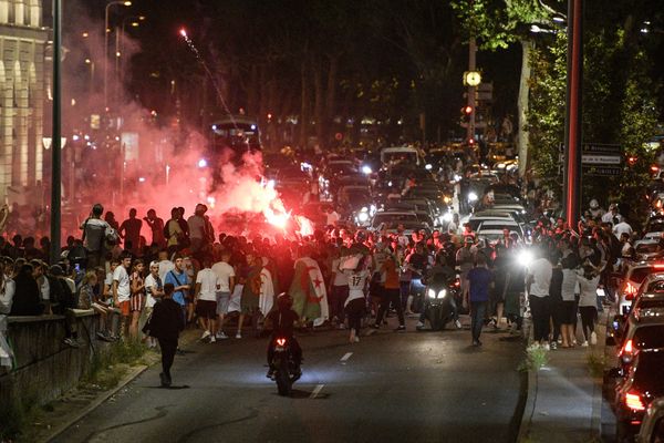 19 juillet 2019, la communauté algérienne de Lyon fêtait la victoire de son équipe de foot à la Coupe d'Afrique des Nations