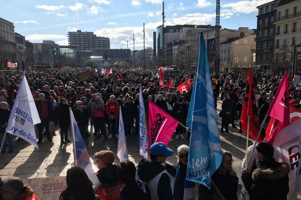 Mardi 31 janvier, près de 35 000 manifestants, selon les syndicats, avaient défilé dans les rues de Clermont-Ferrand contre la réforme des retraites.