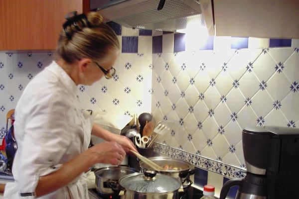 Monique Saléra : une femme qui a su se faire une place parmi les chefs