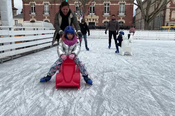 La patinoire de Lisieux de retour : "on assume pleinement cette patinoire éphémère"