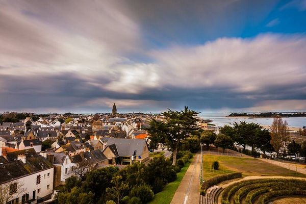 La fuite des nuages au Croisic